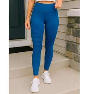 AERIE Blue Chill Play Move Moto 7/8 Leggings Size Small